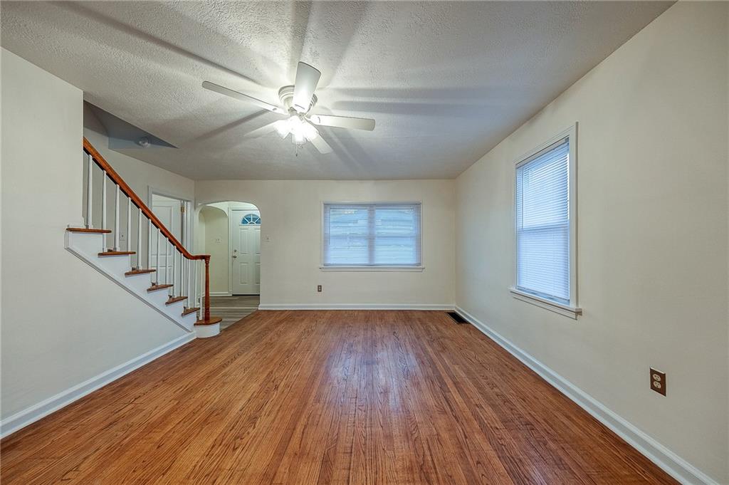 2271 Brodhead Road Aliquippa, PA 15001 - Photo 5 of 38 Gallery Image 5