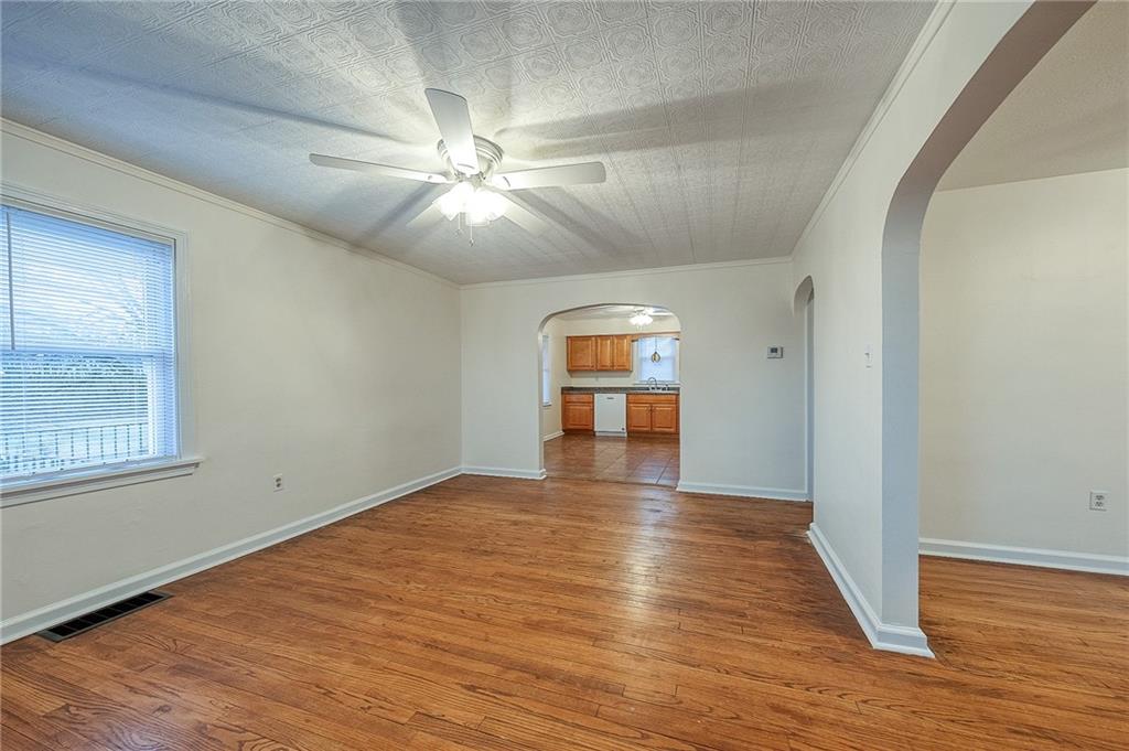 2271 Brodhead Road Aliquippa, PA 15001 - Photo 9 of 38 Gallery Image 9