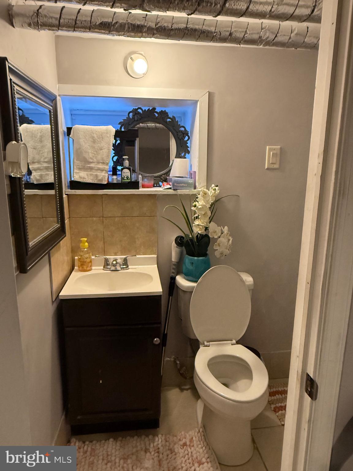 170 West Albemarle Avenue Lansdowne, PA 19050 - Photo 11 of 18 Lower level bathroom