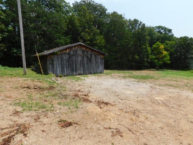 449 Log Cabin Road Berea, KY 40403 - Photo 5 of 16 DSCN0396