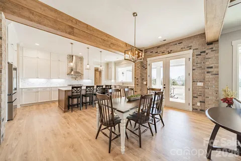 $1,100,000 | 441 Edmunds Lane, Clover, SC 29710