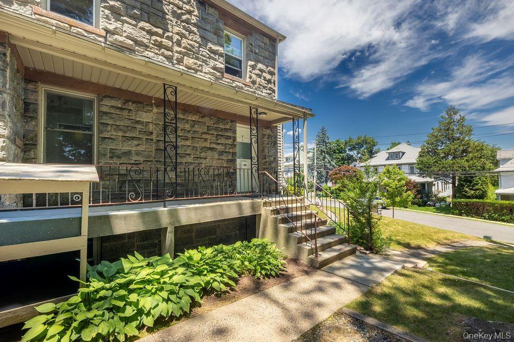 61 Orchard Avenue, Unit C1 Rye, NY 10580 - Photo 4 of 20 Front of Unit