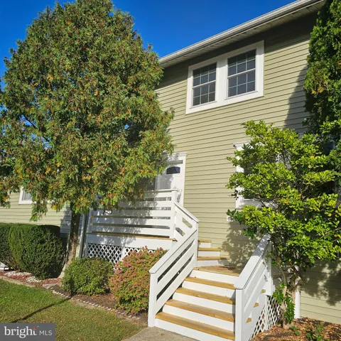 $295,000 | 29595 Dutchmans Lane, Unit 602, Easton, MD 21601