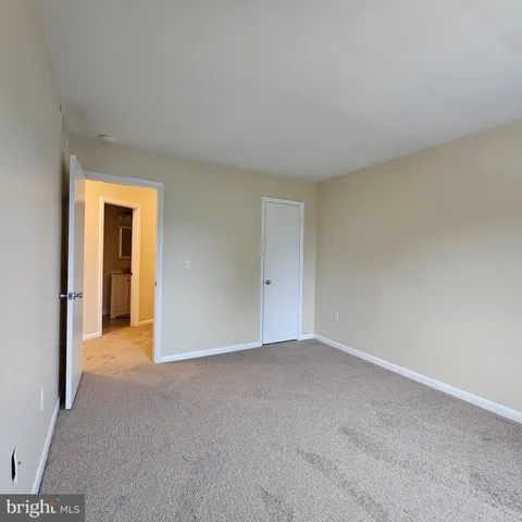 $295,000 | 29595 Dutchmans Lane, Unit 602, Easton, MD 21601