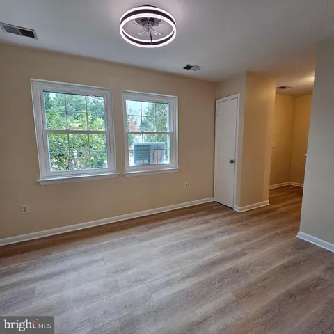 $295,000 | 29595 Dutchmans Lane, Unit 602, Easton, MD 21601