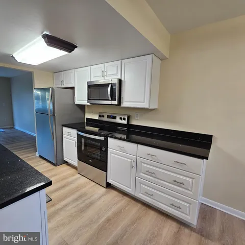 $295,000 | 29595 Dutchmans Lane, Unit 602, Easton, MD 21601