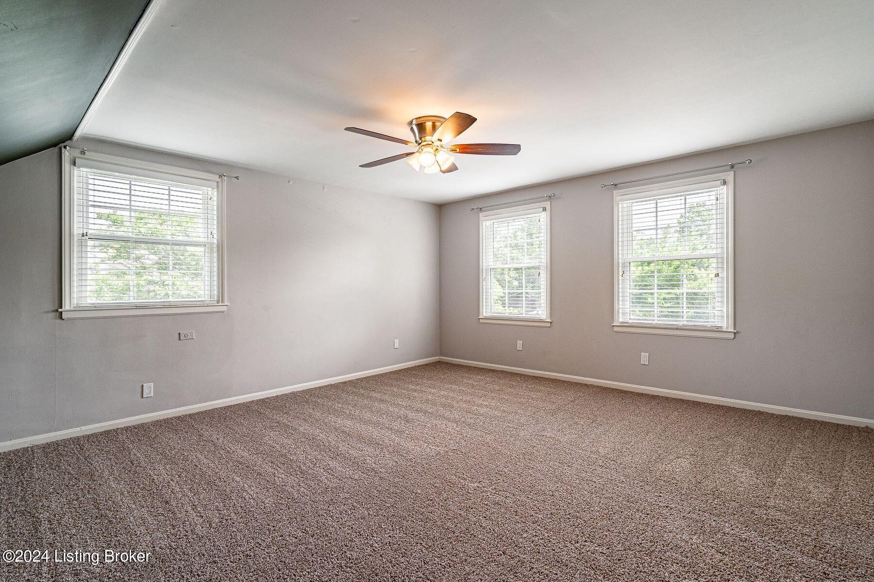 215 Fairmeade Road Louisville, KY 40207 - Photo 18 of 34 photo_online_018
