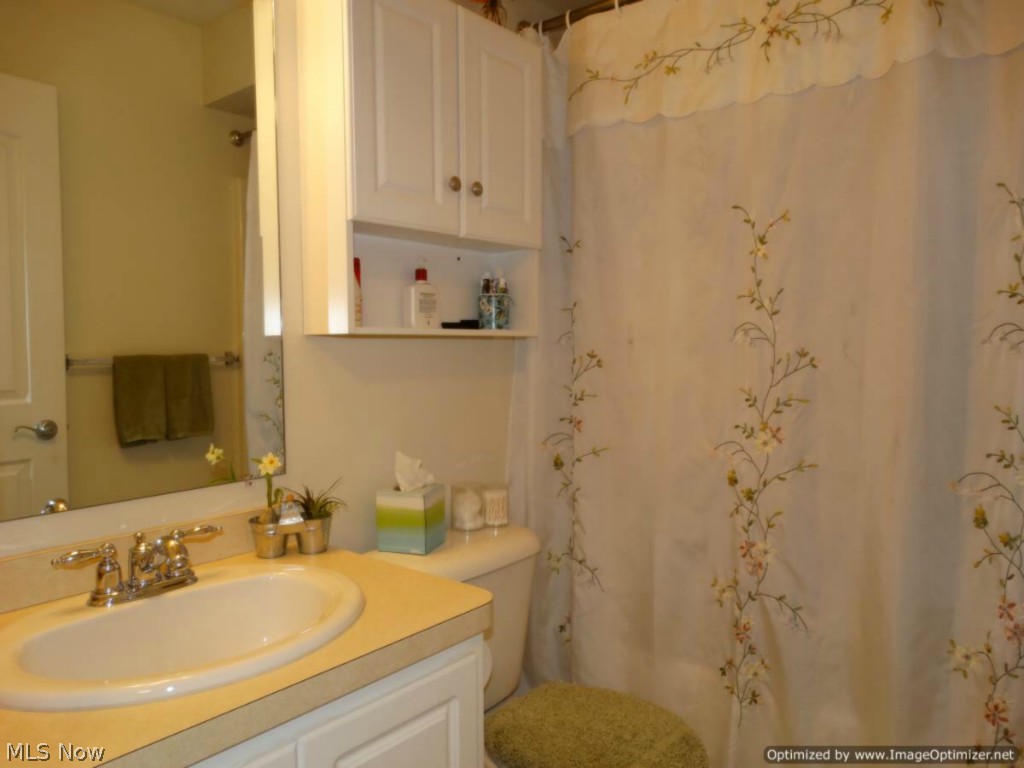 753 Rivers Edge Lane Painesville, OH 44077 - Photo 18 of 25 Gallery Image 18