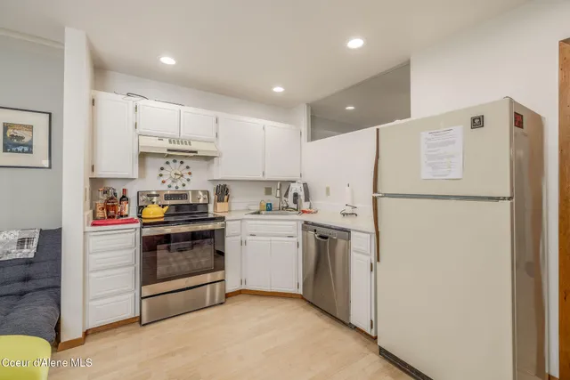 $585,000 | 88 Blooming Flower Court, Unit 101 B9, Sandpoint, ID 83864