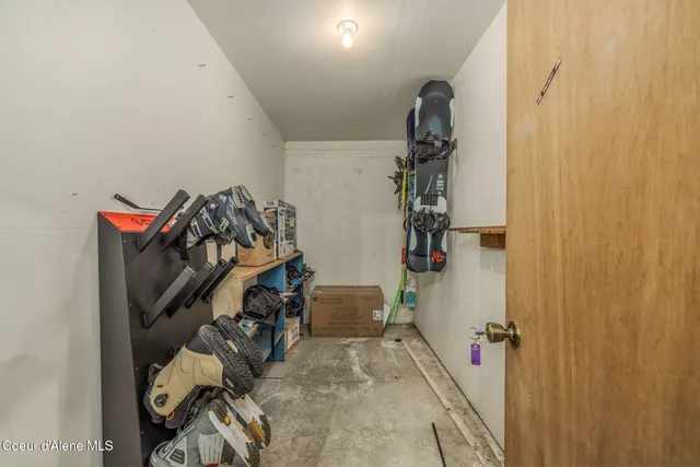 $585,000 | 88 Blooming Flower Court, Unit 101 B9, Sandpoint, ID 83864