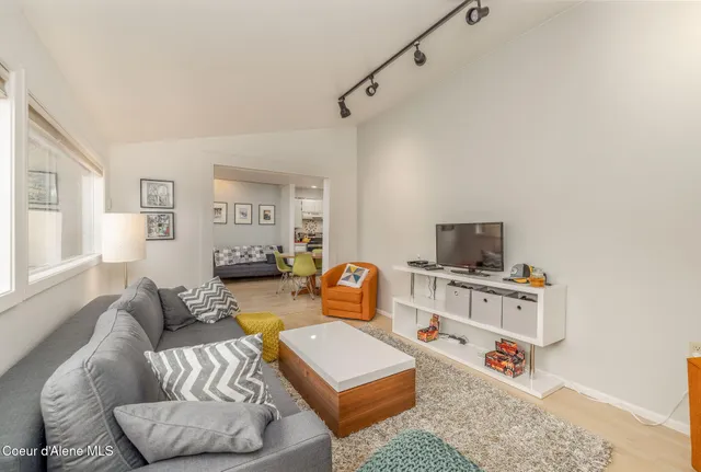 $585,000 | 88 Blooming Flower Court, Unit 101 B9, Sandpoint, ID 83864