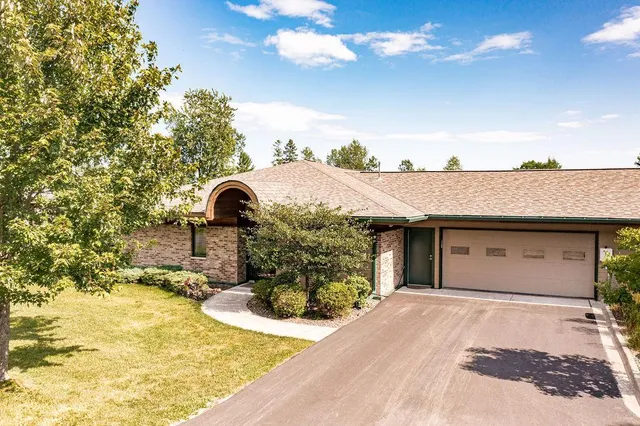 $959,900 | 8353 Congdon Boulevard, Duluth, MN 55804