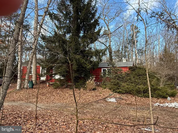 $300,000 | 110 Hawkin Road, Tabernacle, NJ 08088