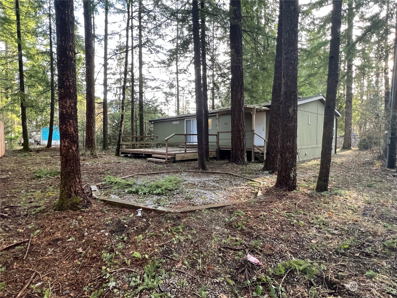 6210 Shamrock Road Maple Falls, WA 98266 - Photo 11 of 12 Gallery Image 11