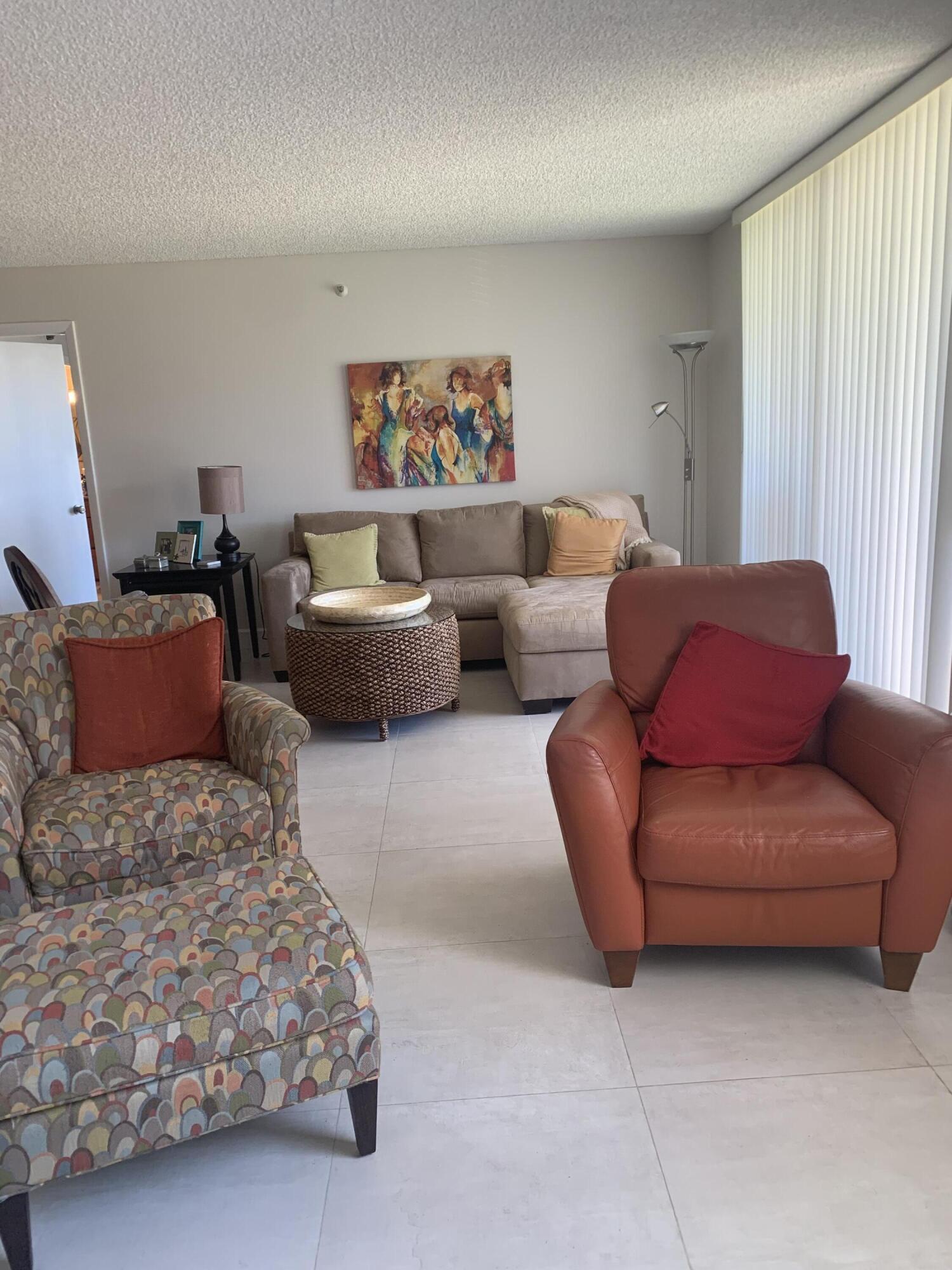 5340 Northwest 2nd Avenue, Unit 229 Boca Raton, FL 33487 - Photo 20 of 50 Den/Living Room Area