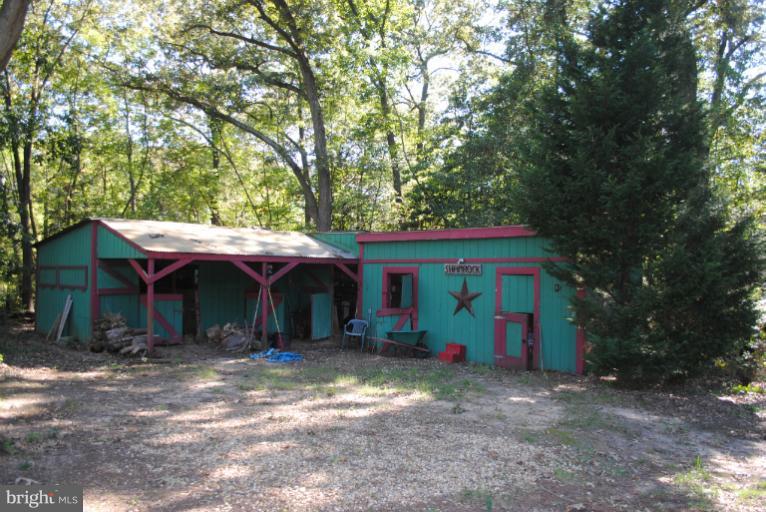 308 Fey Road Chestertown, MD 21620 - Photo 28 of 29 Exterior 2-stall stable plus work/potting shops