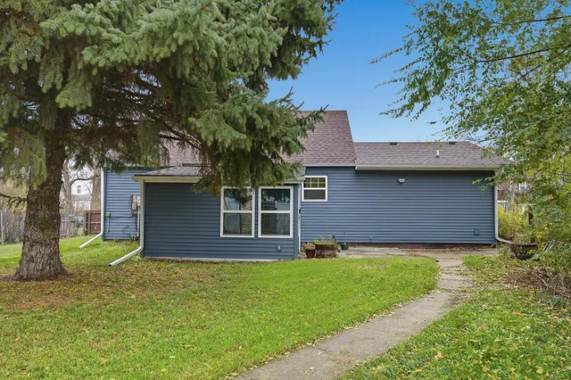 $148,000 | 125 4th Avenue Southeast, Mayville, ND 58257