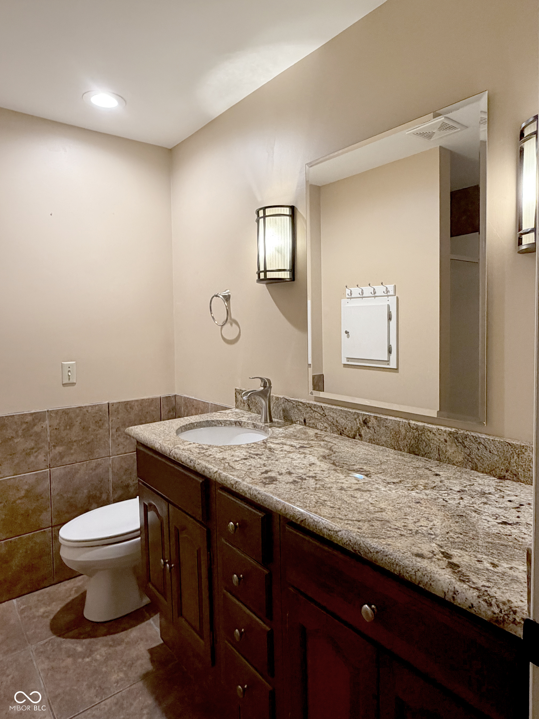 760 27th Street Columbus, IN 47201 - Photo 23 of 30