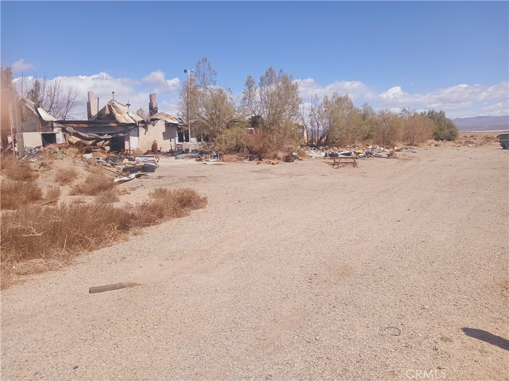 32292 Neuralia Road Mojave, CA 93501 - Photo 5 of 10