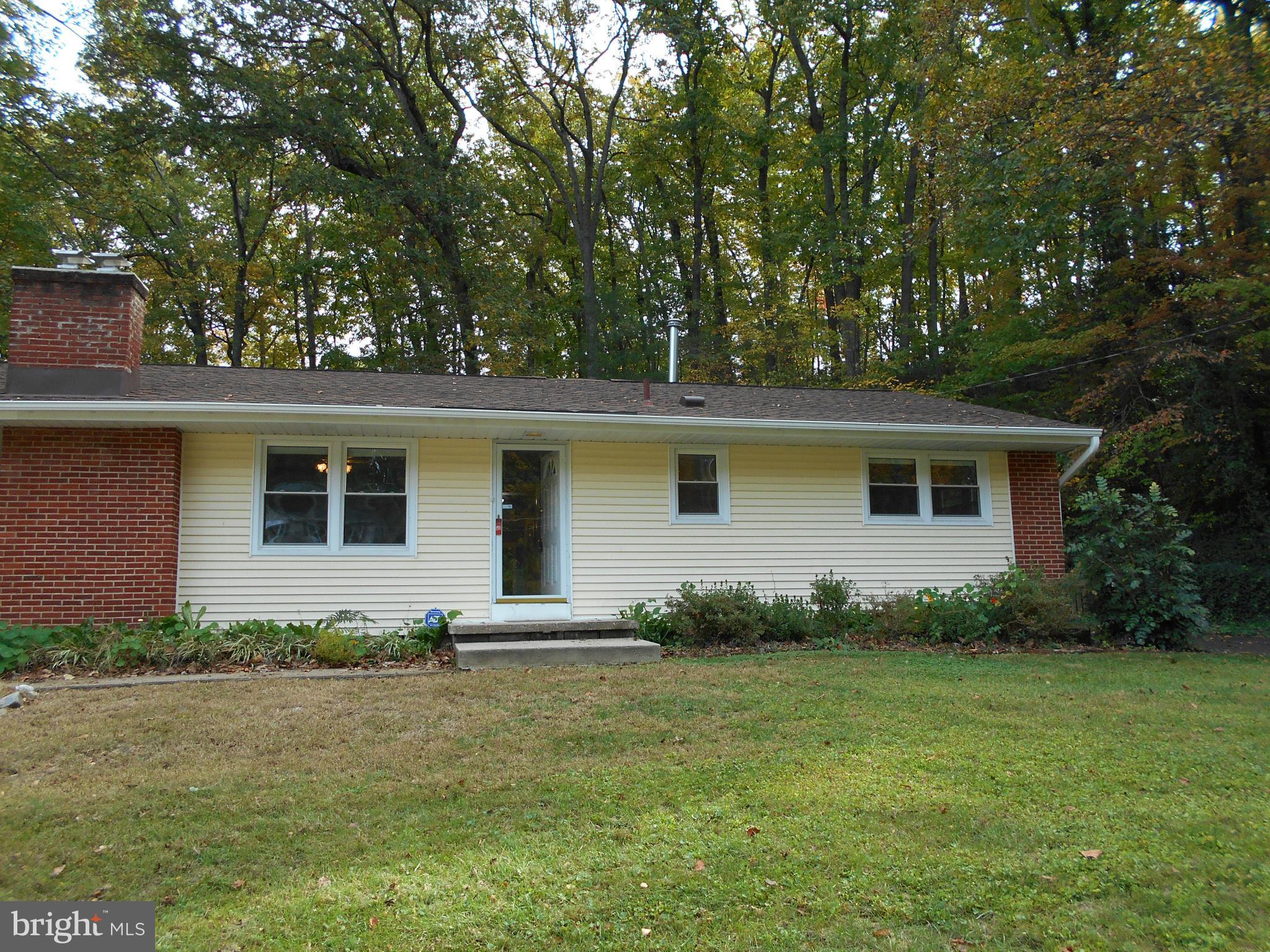 18331 Sharon Road Triangle, VA 22172 - Photo 1 of 30 Exterior (Front)