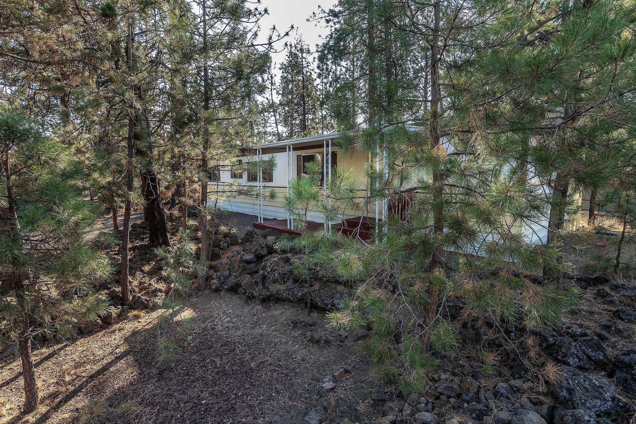 60959 Ridge Drive Bend, OR 97702 - Photo 13 of 21 60959 Ridge Dr_0040 copy