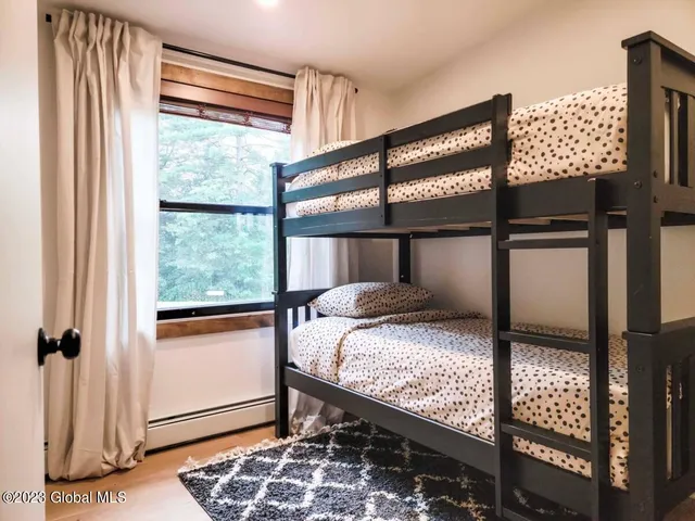 $625,000 | 16 Moggre Road, Shandaken, NY 12416