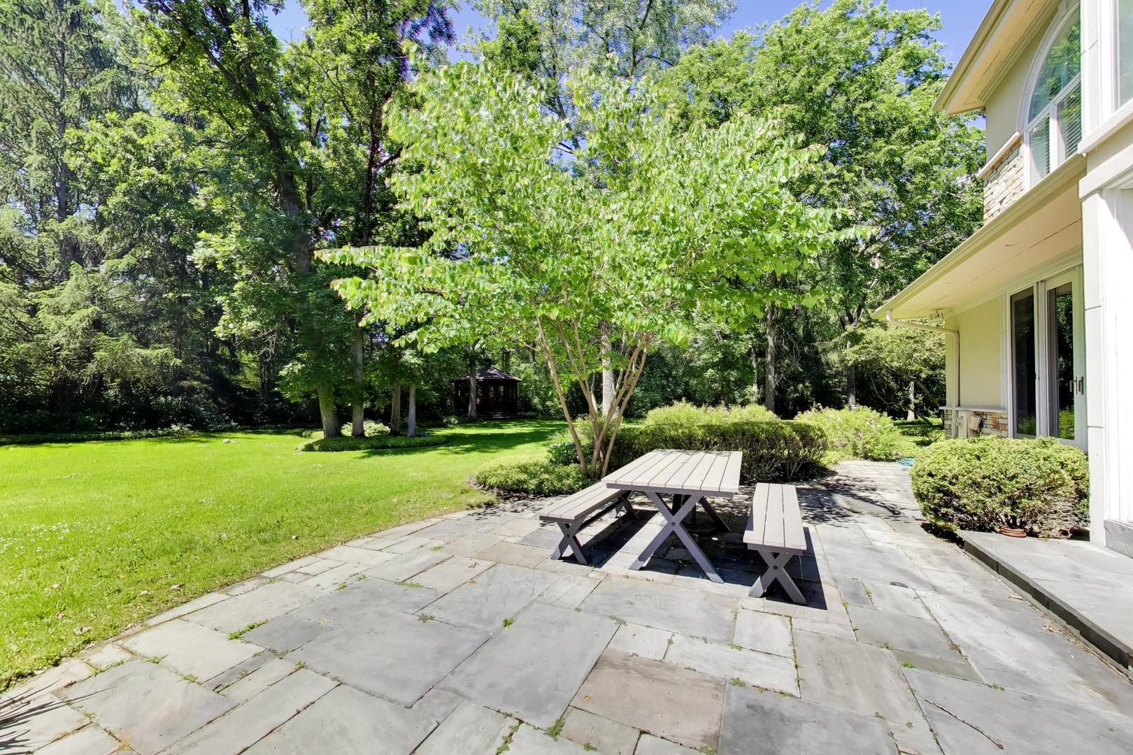 148 North Ahwahnee Road Lake Forest, IL 60045 - Photo 37 of 45 Gallery Image 37