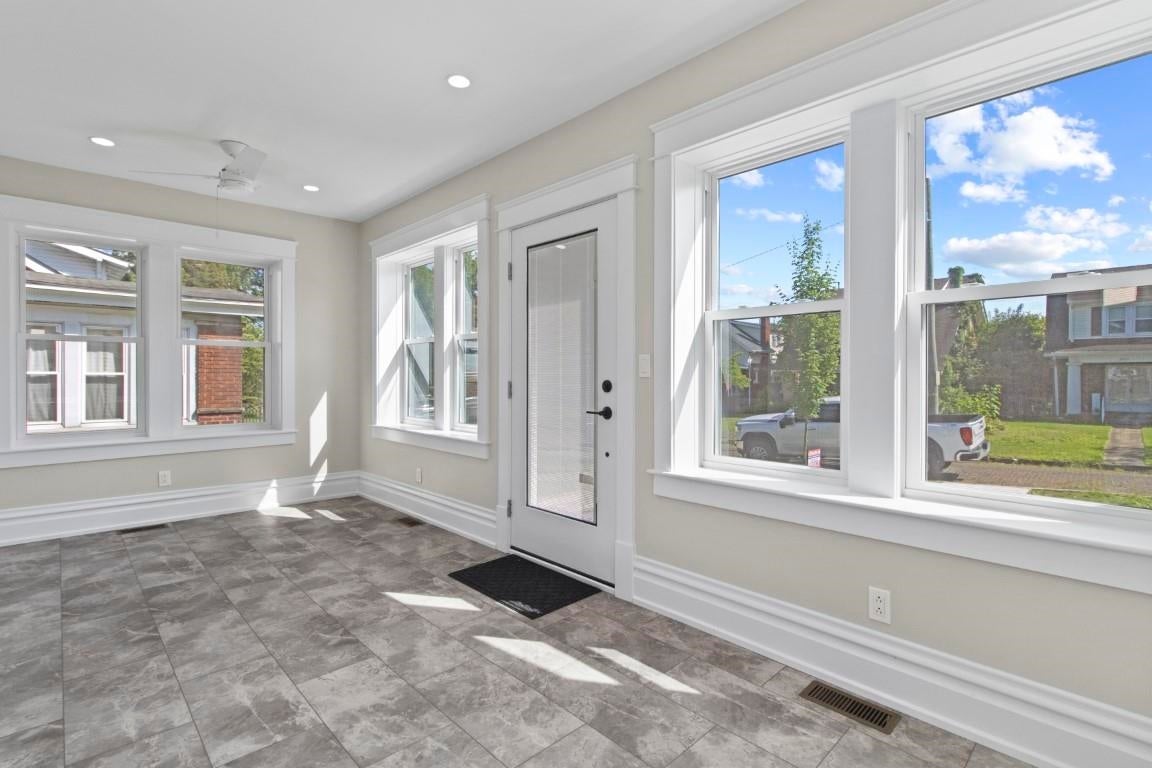 2962 Winters Road Huntington, WV 25702 - Photo 2 of 32 Gallery Image 2
