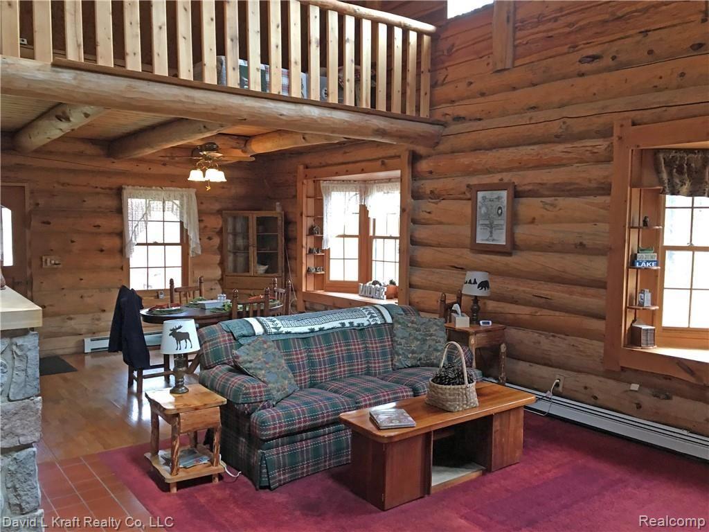 6732 Champagne Road Kinde, MI 48445 - Photo 4 of 24 6732ChampagneLR.jpg