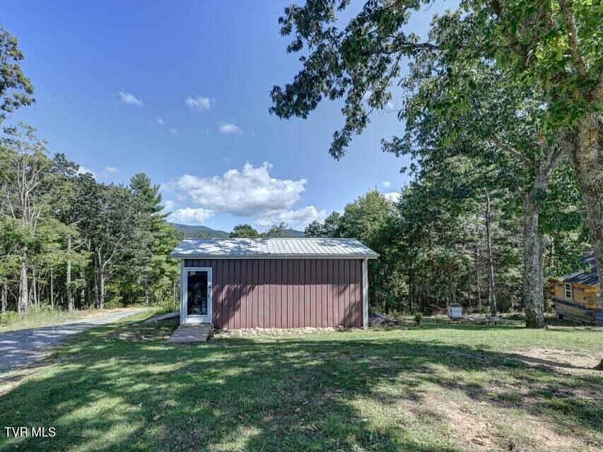 5200 Greene Mountain Road Greeneville, TN 37743 - Photo 23 of 47 5200 - 20