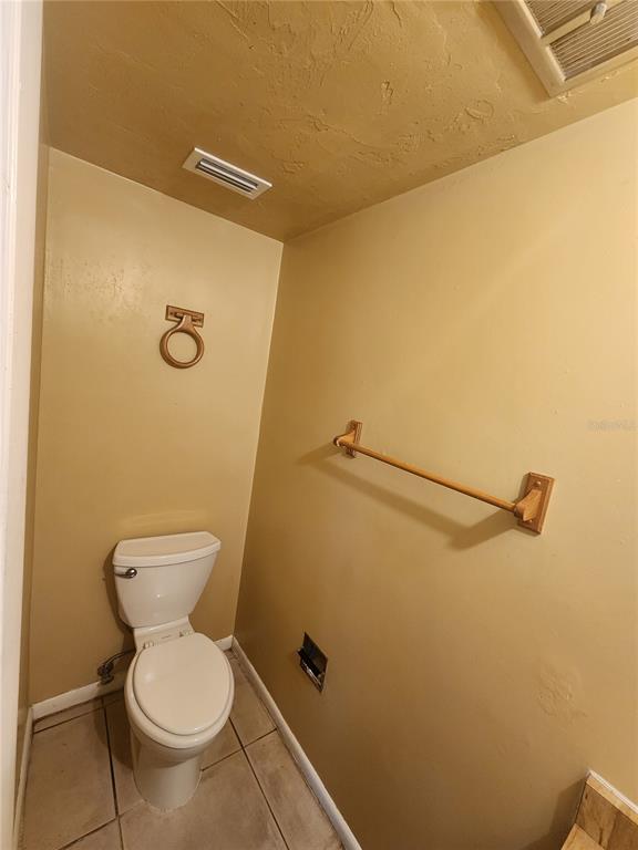 702 Southwest 70th Terrace, Unit B Gainesville, FL 32607 - Photo 16 of 33