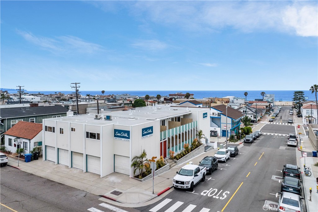 150 10th Street Hermosa Beach, CA 90254 - Photo 4 of 19 an aerial view of residential houses with yard