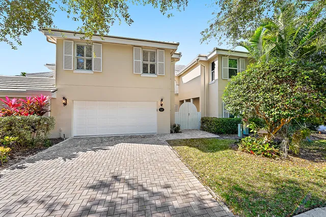 $9,800 | 14354 Cypress Island Circle, Palm Beach Gardens, FL 33410