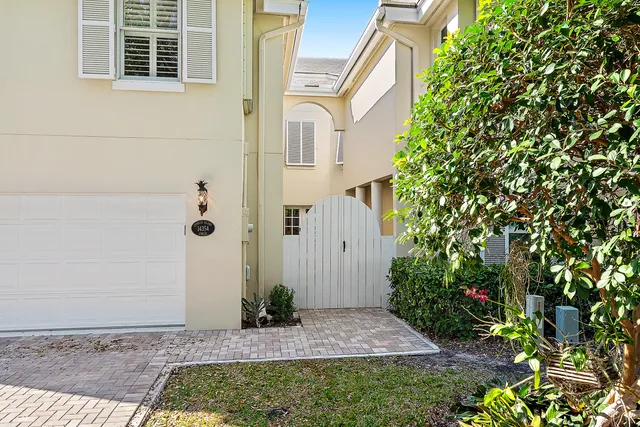 $9,800 | 14354 Cypress Island Circle, Palm Beach Gardens, FL 33410