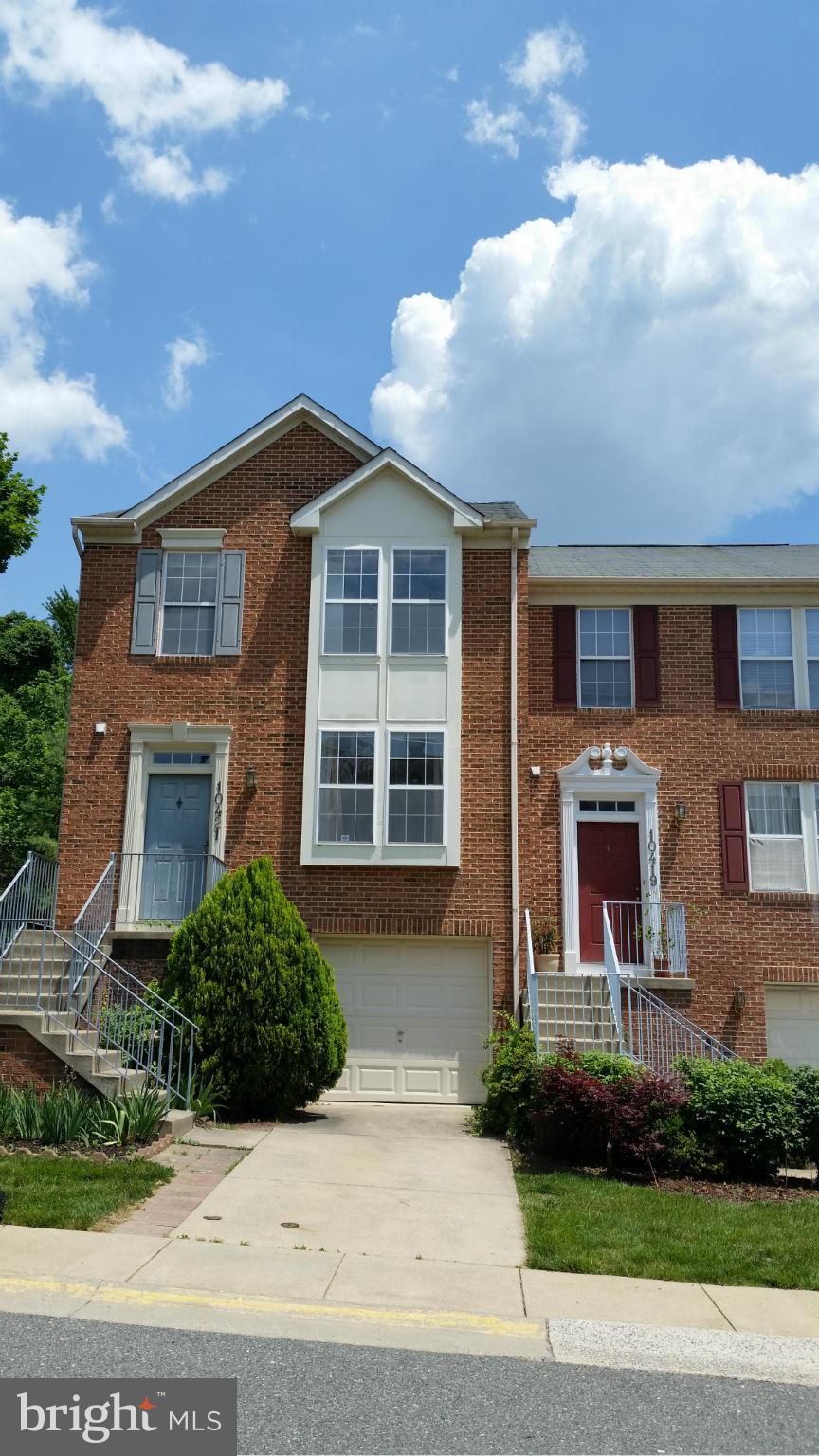 10421 Heathside Way Potomac, MD 20854 - Photo 2 of 22 Exterior (Front)