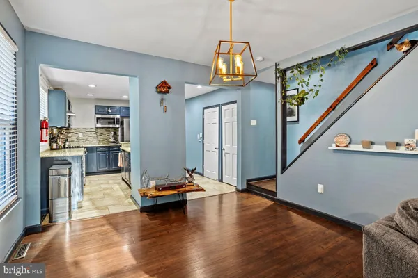 $2,800 | 65 Pine Street, Mount Holly, NJ 08060