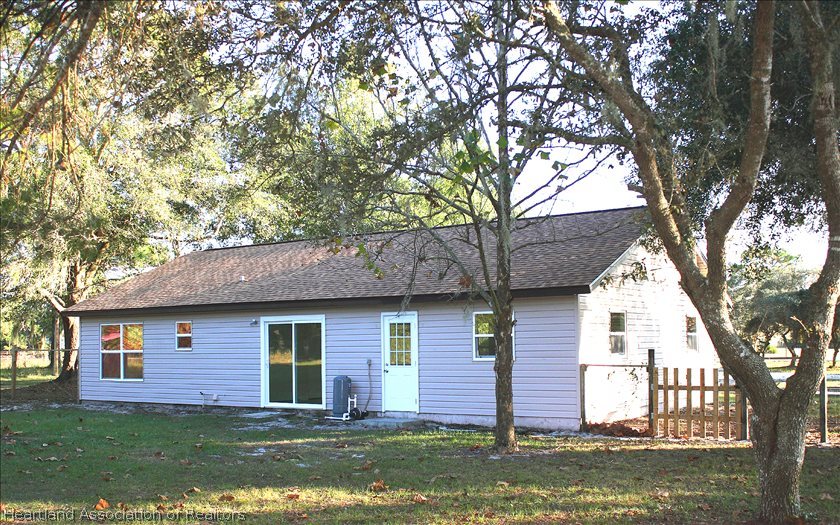67 Williams Road Lake Placid, FL 33852 - Photo 2 of 12 Gallery Image 2