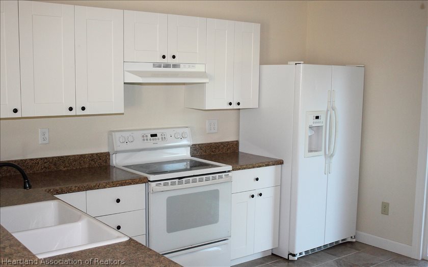 67 Williams Road Lake Placid, FL 33852 - Photo 4 of 12 Gallery Image 4