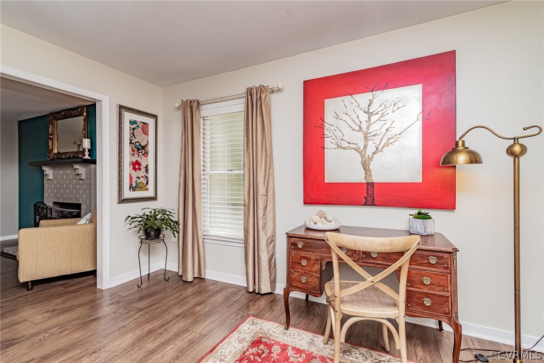 5510 Chatmoss Road Midlothian, VA 23112 - Photo 15 of 40 Keep as a home office, or easily transition into a