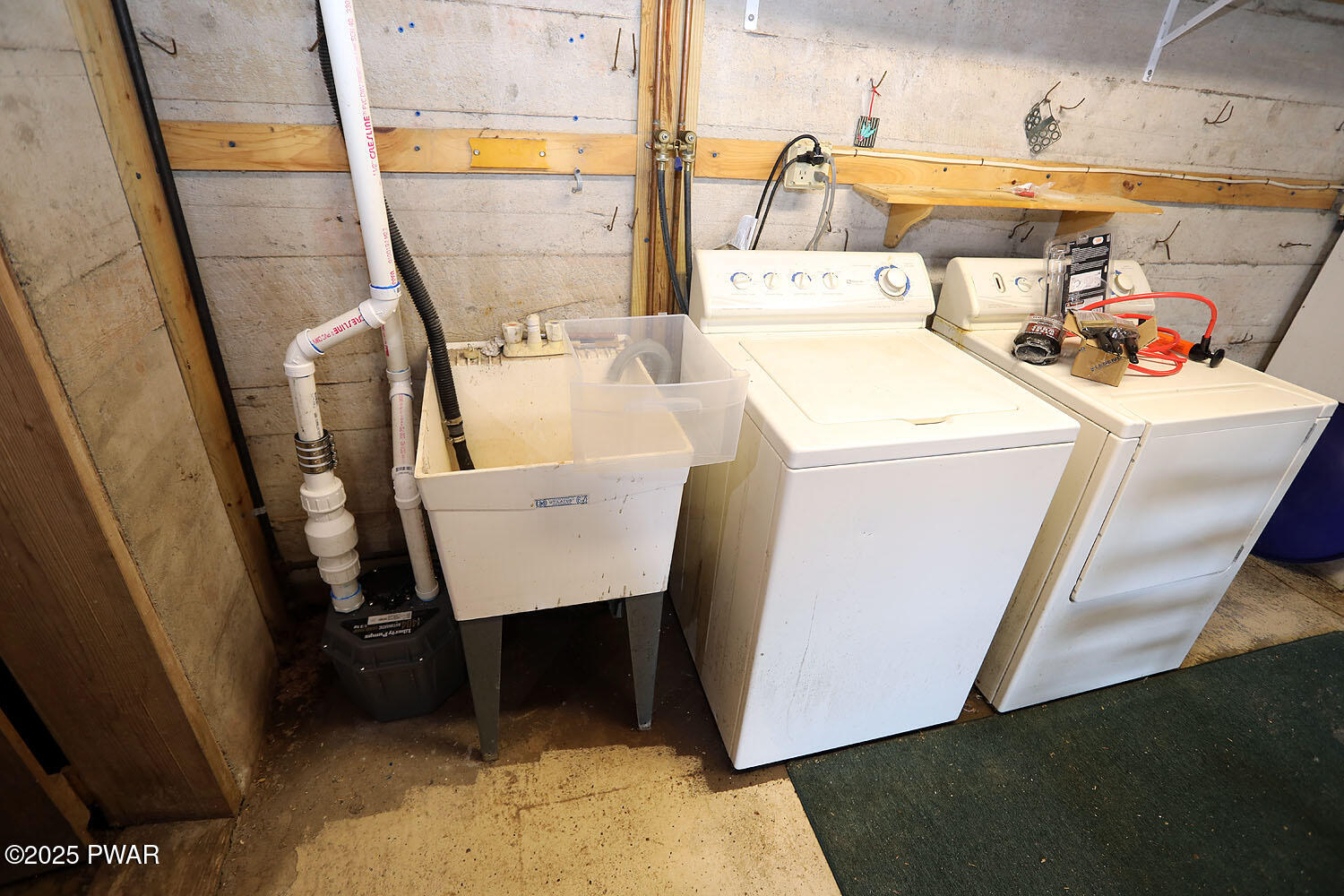 64 Mud Pond Road, Unit 3 LOTS ) Equinunk, PA 18417 - Photo 31 of 41 Washer and dryer