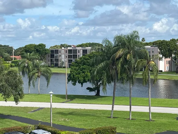 $218,500 | 7310 Ashford Place, Unit 401, Delray Beach, FL 33446