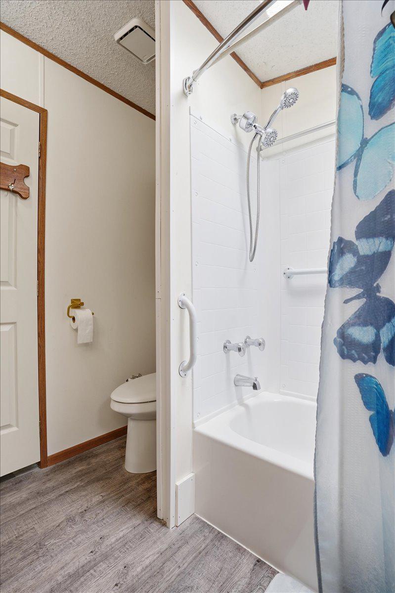 3350 Airport Road, Unit 5 Allentown, PA 18109 - Photo 28 of 53 Bright and functional bathroom space.
