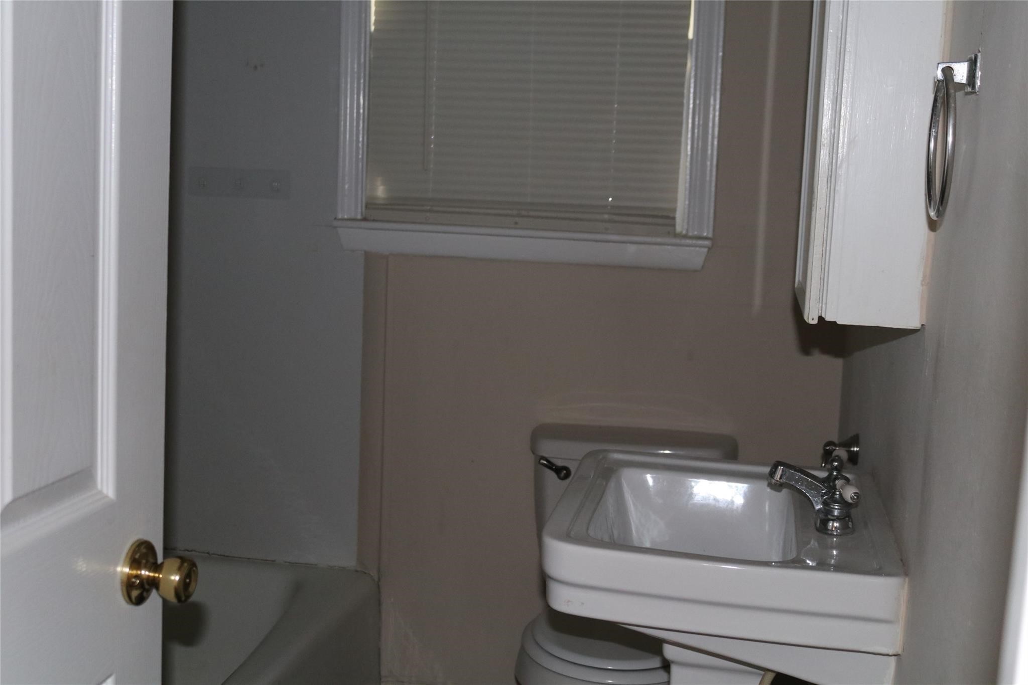 611 Nelson Street Crosby, TX 77532 - Photo 5 of 6