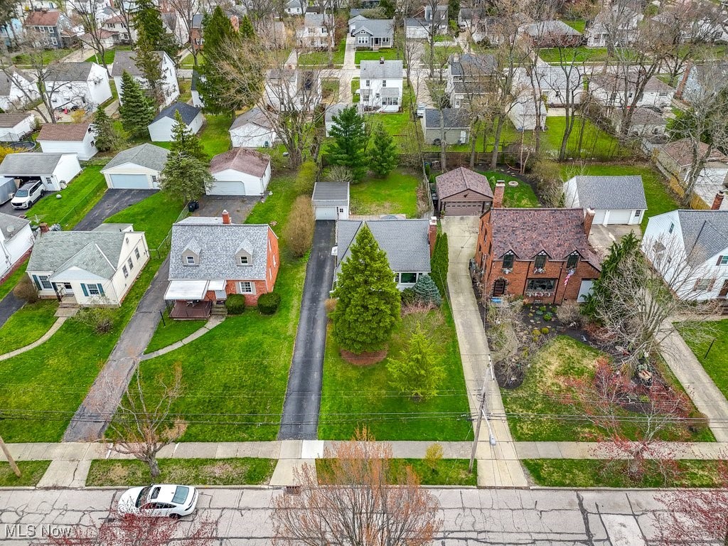 1607 Edgefield Road Lyndhurst, OH 44124 - Photo 26 of 29