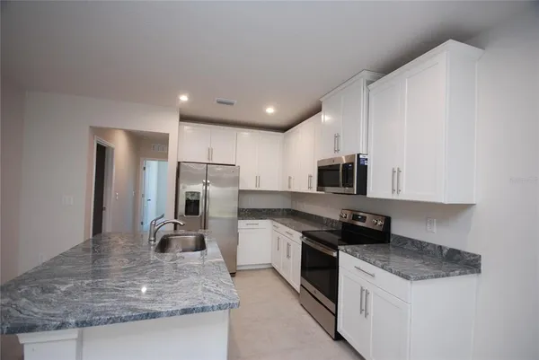 $2,200 | 18267 Turning Leaf Circle, Land O Lakes, FL 34638