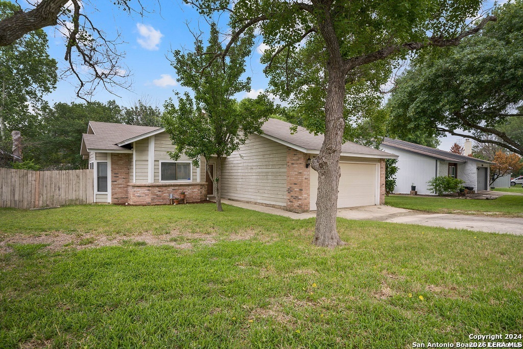 9844 Fortune Ridge Drive Converse, TX 78109 - Photo 2 of 24