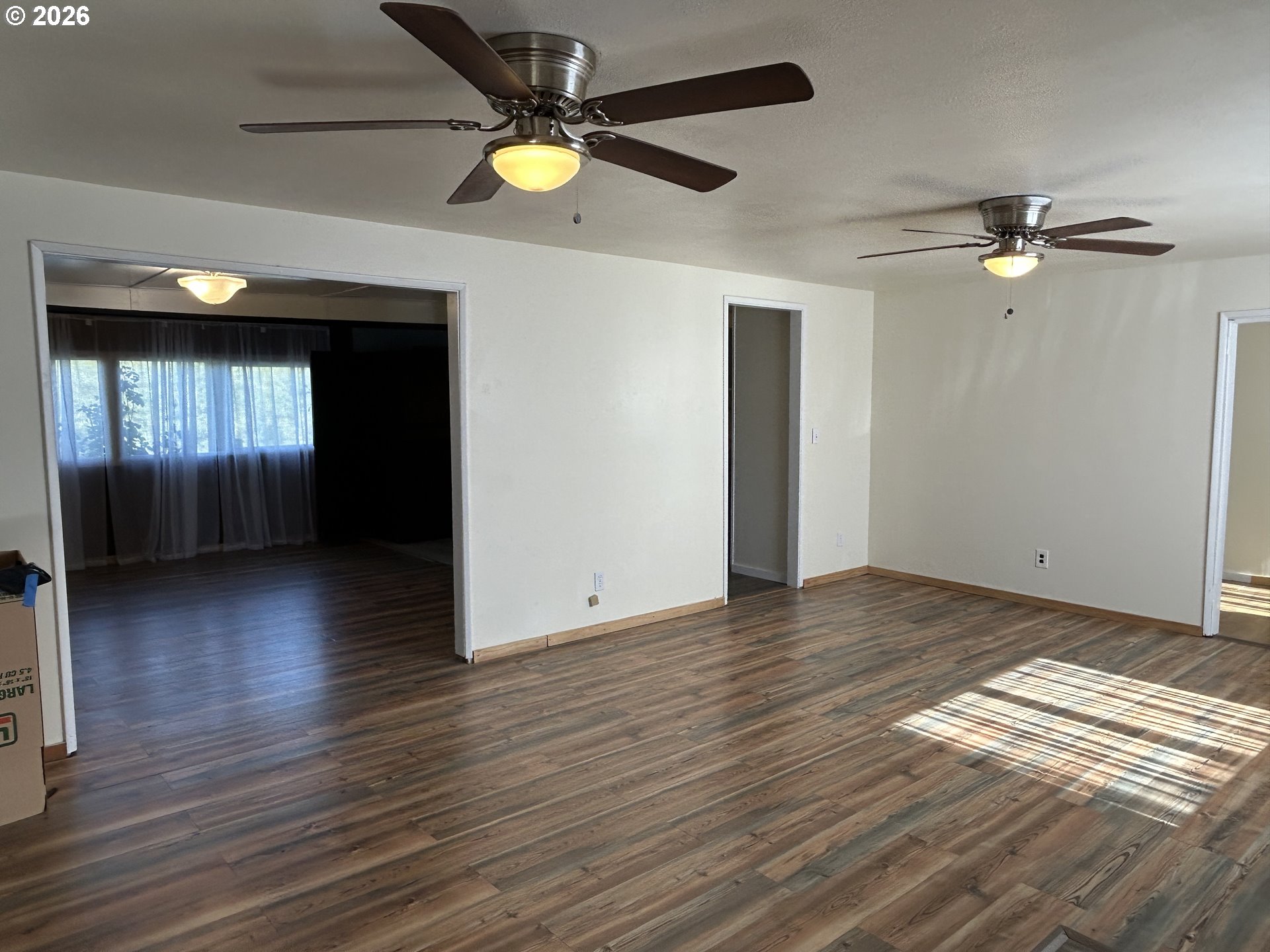 1549 Old Town Loop Road Oakland, OR 97462 - Photo 7 of 29 Living Room/Dining Room
