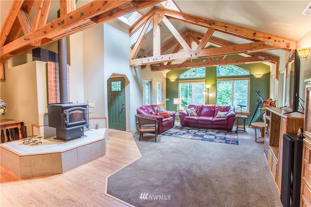 1036 Lake Samish Road Bellingham, WA 98229 - Photo 11 of 25 Gallery Image 11