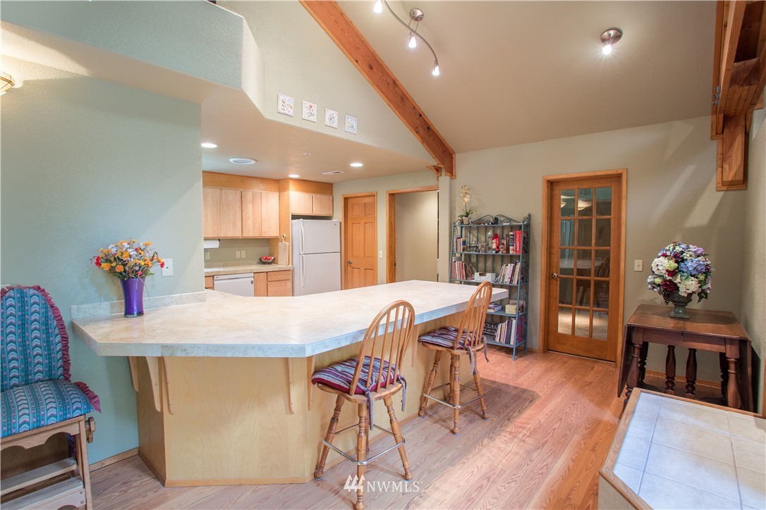 1036 Lake Samish Road Bellingham, WA 98229 - Photo 13 of 25 Gallery Image 13