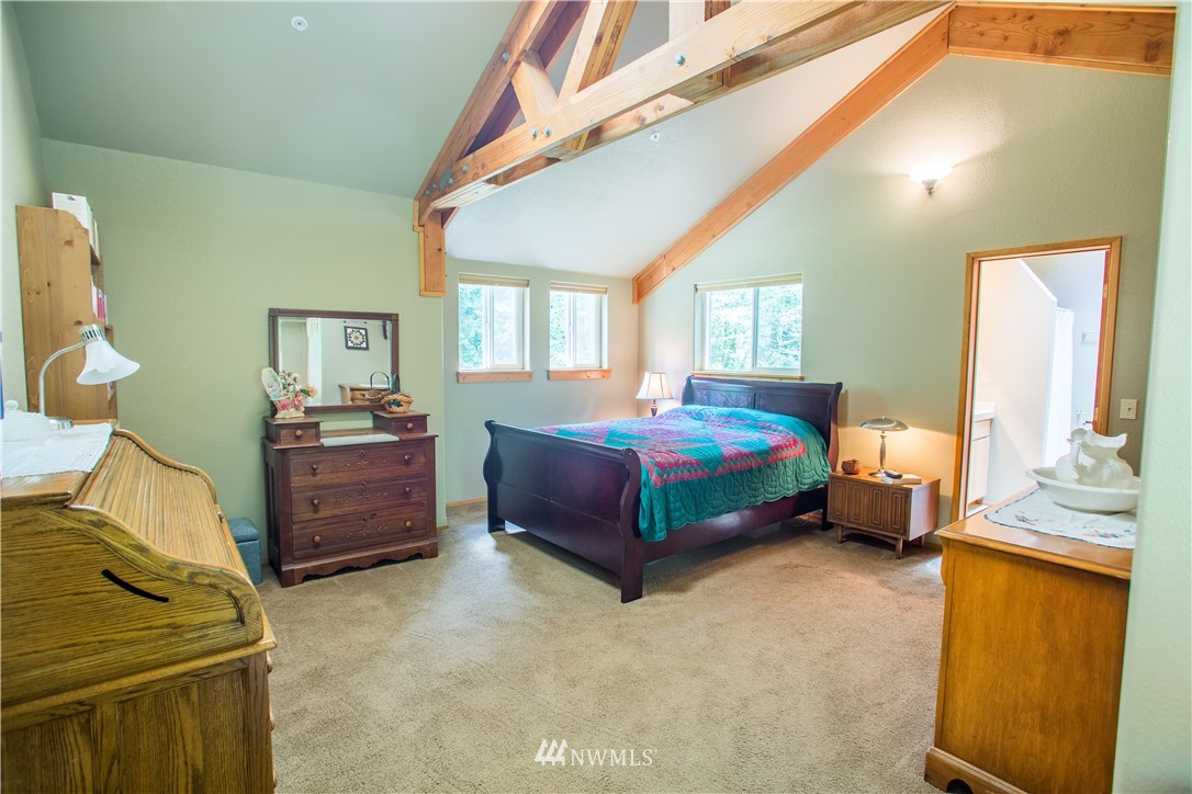 1036 Lake Samish Road Bellingham, WA 98229 - Photo 17 of 25 Gallery Image 17